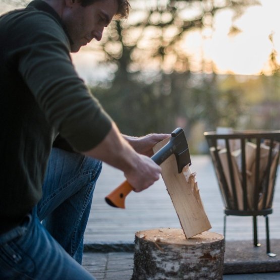 FISKARS - X10 CHOPPING AXE