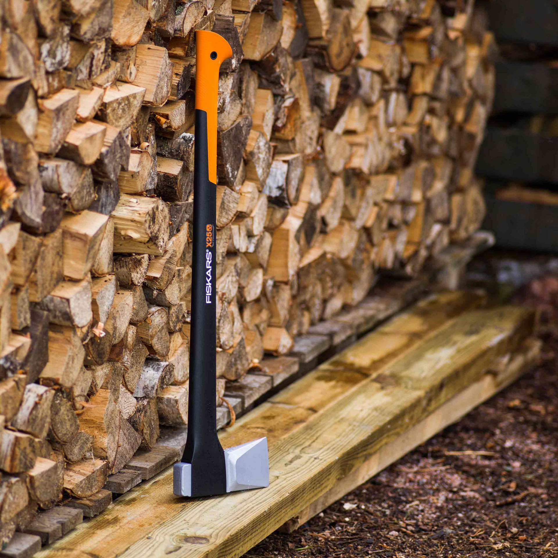 FISKARS - X25 SPLITTING AXE