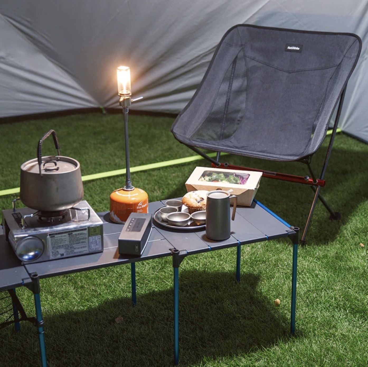 YL05 ALUMINUM FOLDING CHAIR