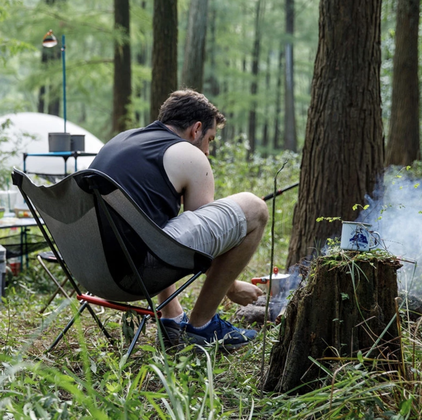 YL05 ALUMINUM FOLDING CHAIR